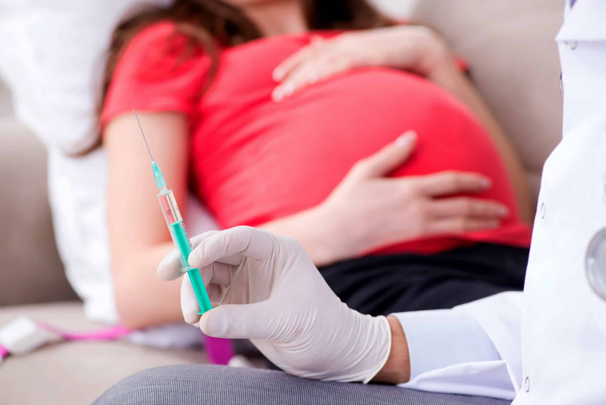 Для беременных и подростков нет вакцин