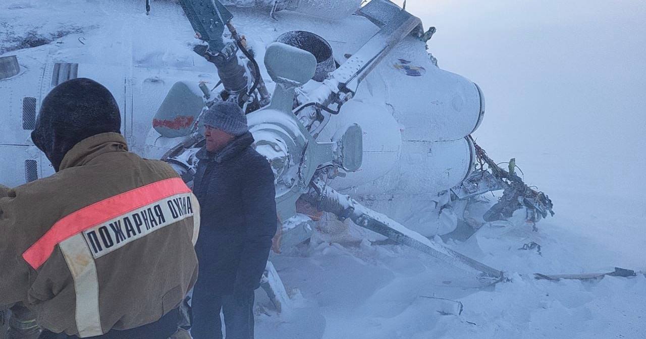 Четверо спасателей погибли во время крушения вертолета под Уральском