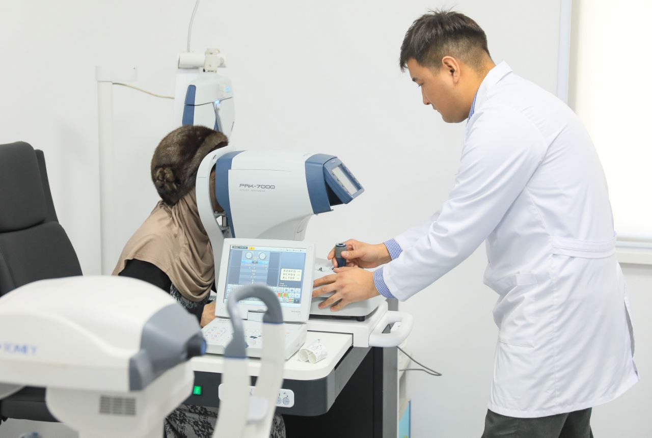 В Актобе открылся Центр офтальмологии и глазной хирургии