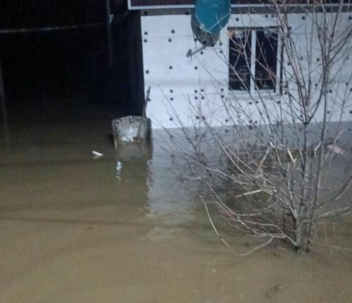 Более 90 человек эвакуированы в поселке Хобда Актюбинской области