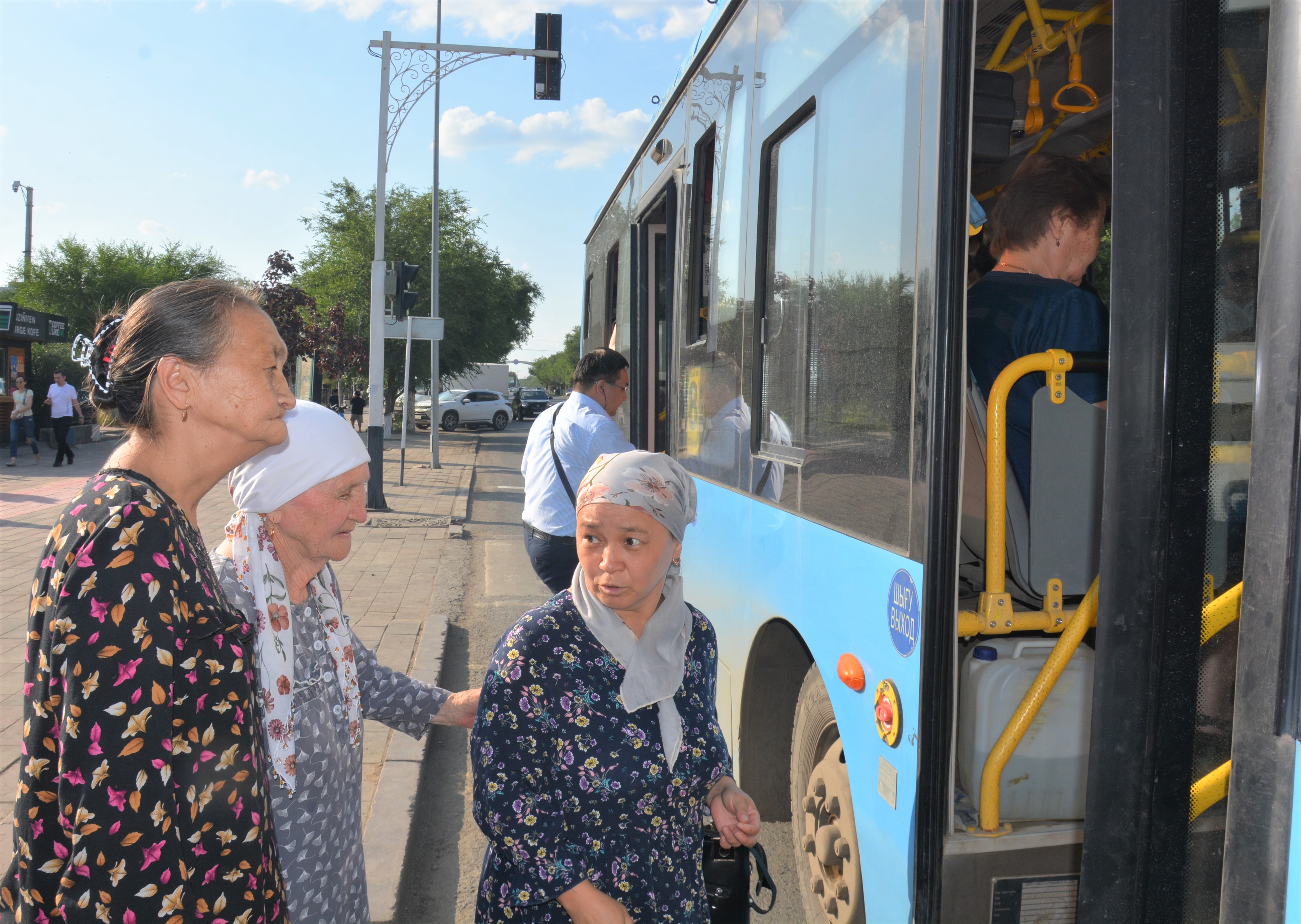 BRT, антикарманы и бесплатные пересадки: как улучшить пассажирские перевозки в Актобе