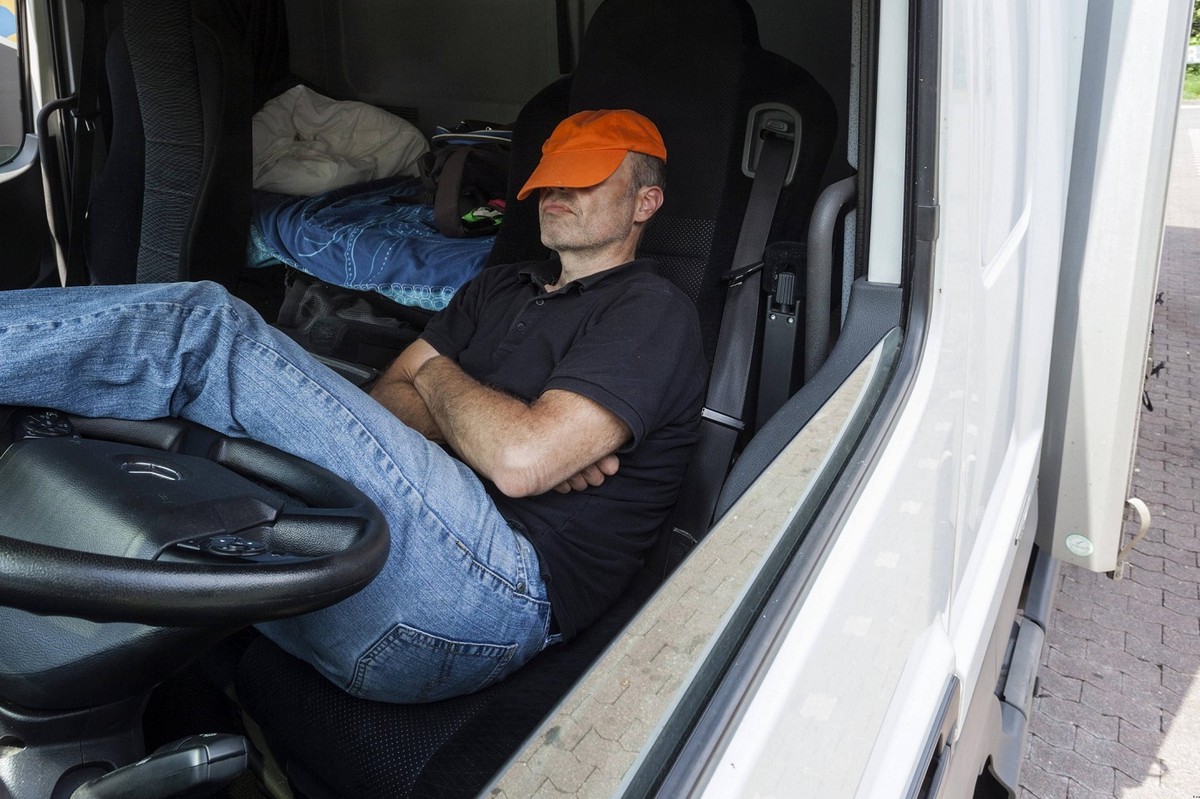 В Актобе задержан пьяный водитель грузовика