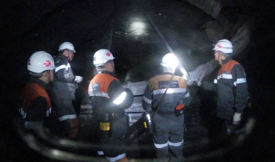 На шахте имени Костенко обнаружены тела 45 погибших шахтеров