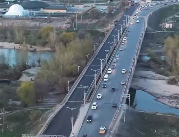 В Актобе отремонтировали мост на Жилянку