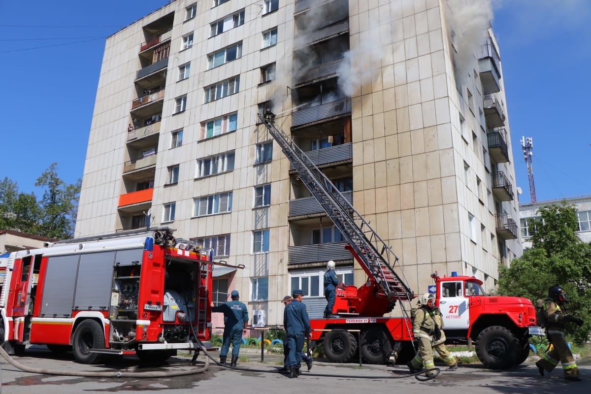 УЧС г. Актобе призывает жителей многоквартирных домов соблюдать правила пожарной безопасности