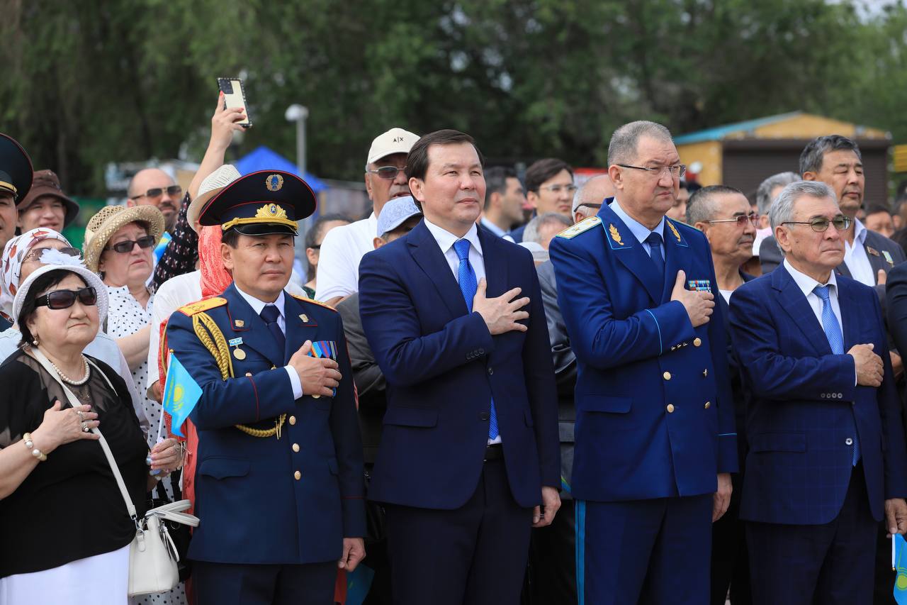 Как в Актюбинской области отметили День государственных символов