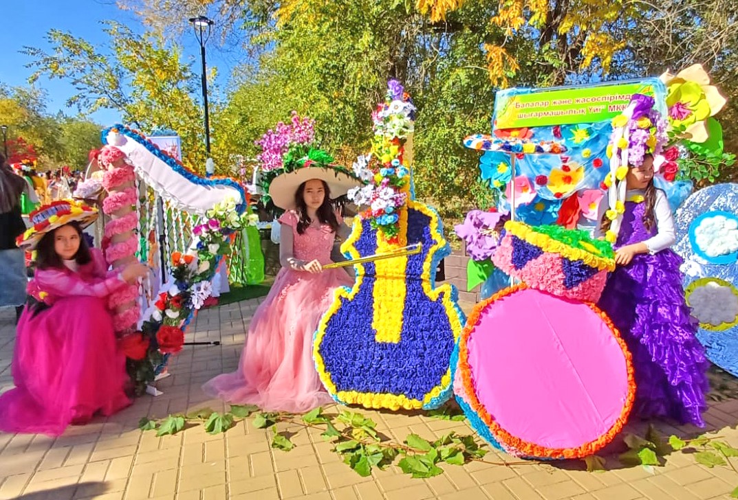 В Актобе прошел фестиваль цветов