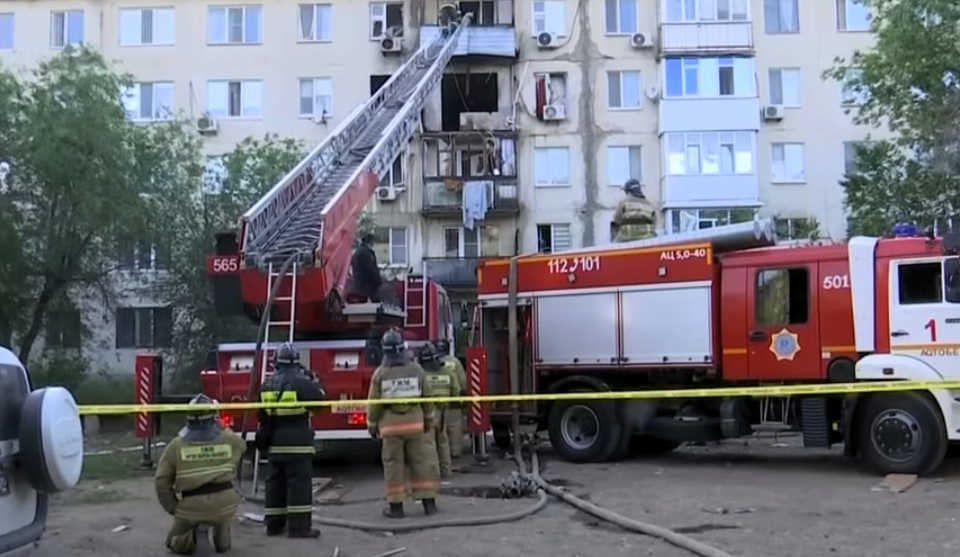 Взрыв в жилом доме Актобе: один человек погиб