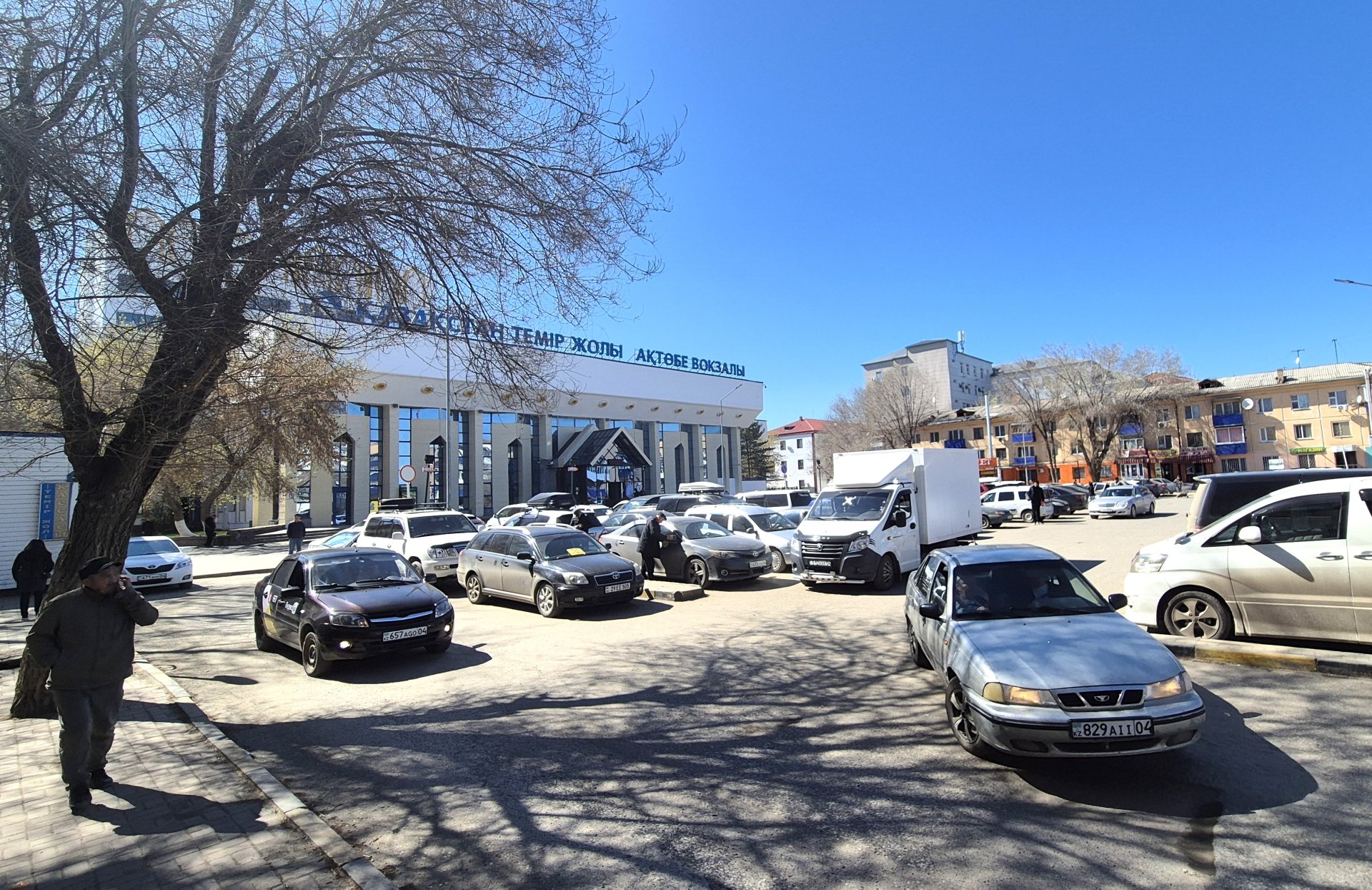 В Актобе убили начальника поезда, подозреваемый задержан