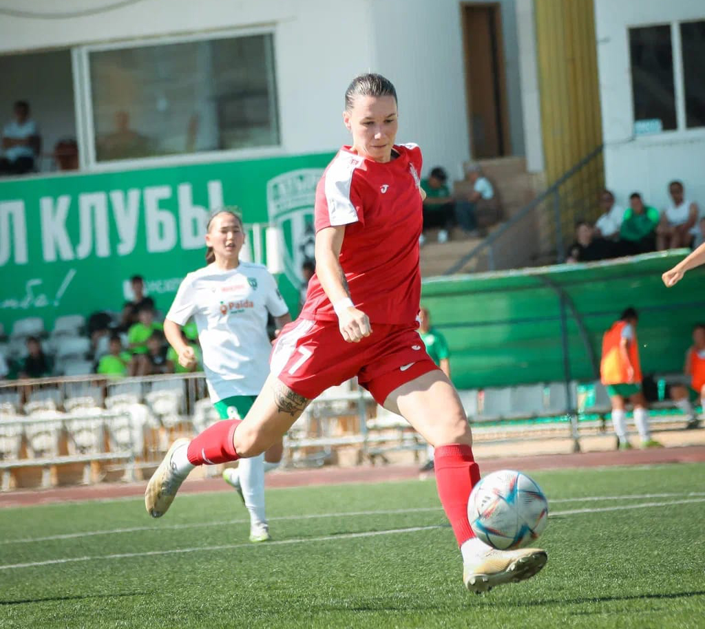 Женская футбольная команда «Актобе» разгромила в гостях «Атырау»