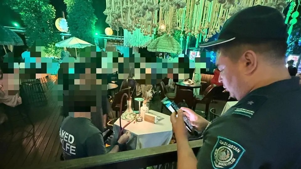 В Актобе суд на месяц закрыл рестобар из-за многочисленных жалоб