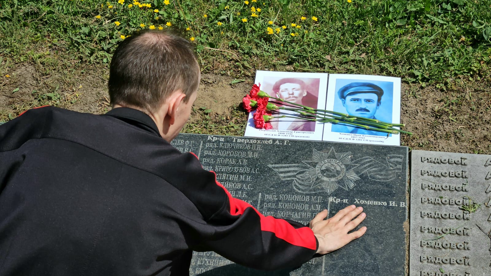 Одна судьба на двоих: актюбинец узнал семейную легенду и увековечил имена однополчан