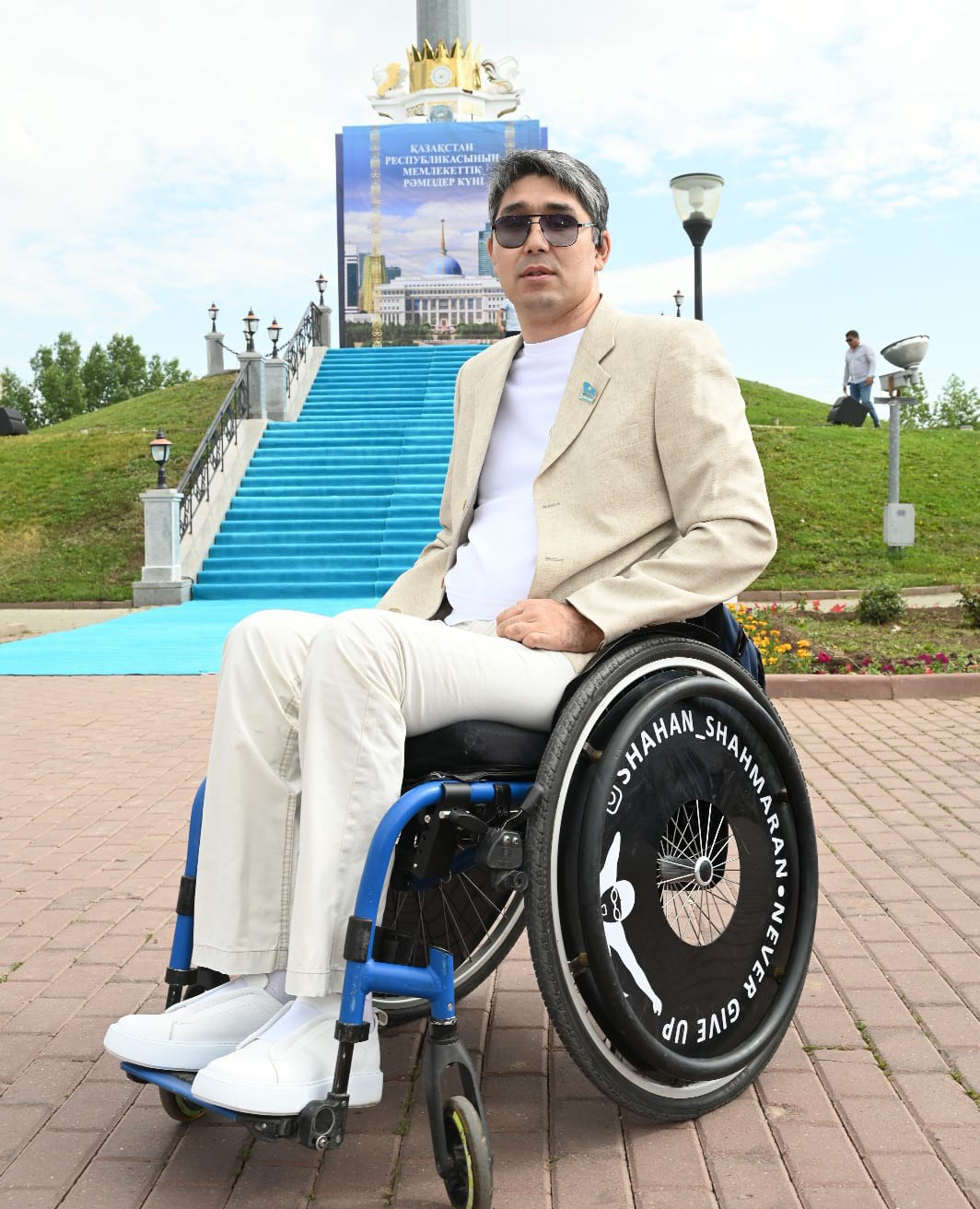 «Каждый выход на улицу - полоса препятствий»: параолимпиец Шахан Жулдасбаев о жизни в Актобе