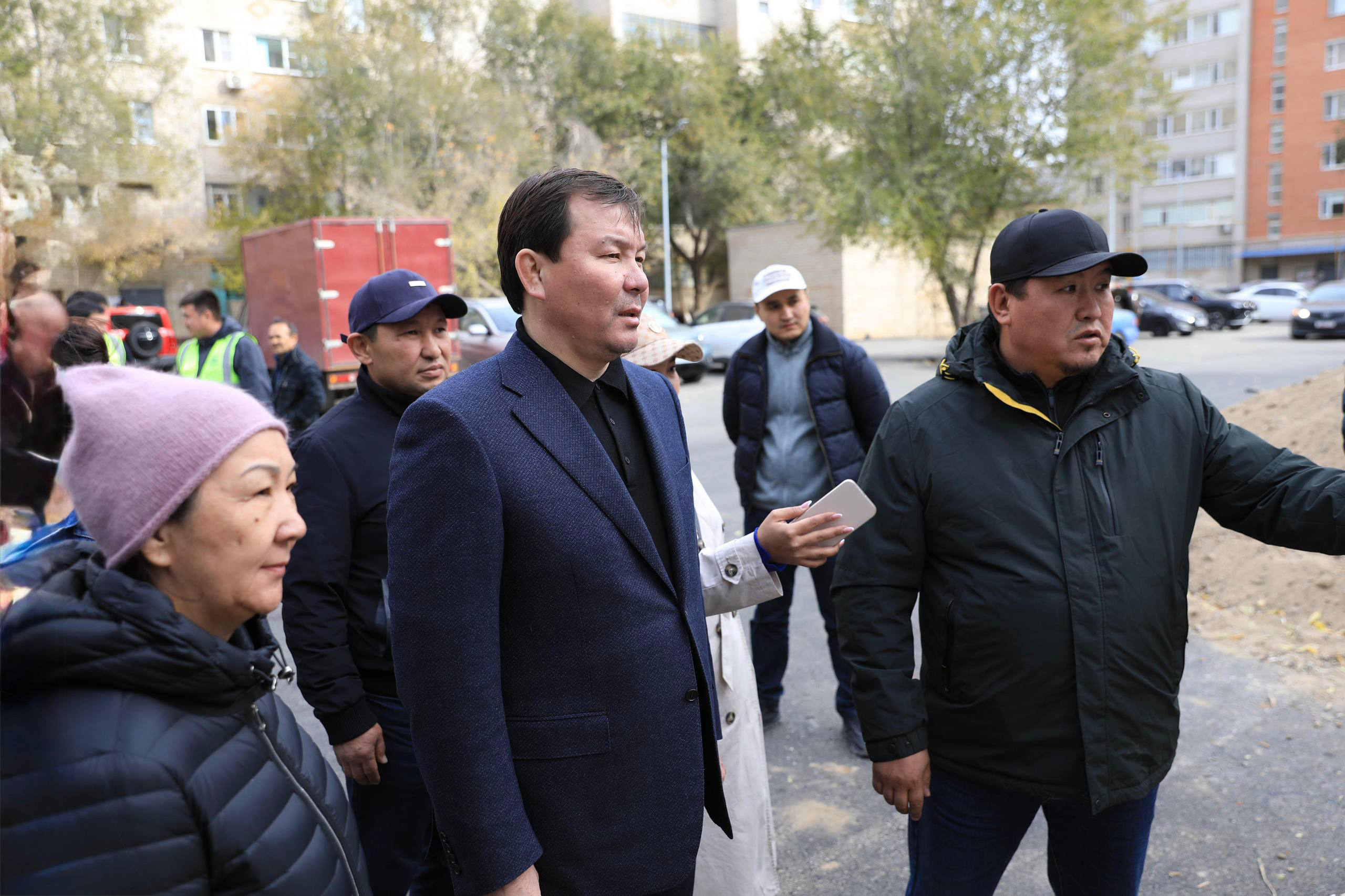 В жилом массиве Актобе впервые строят дорогу