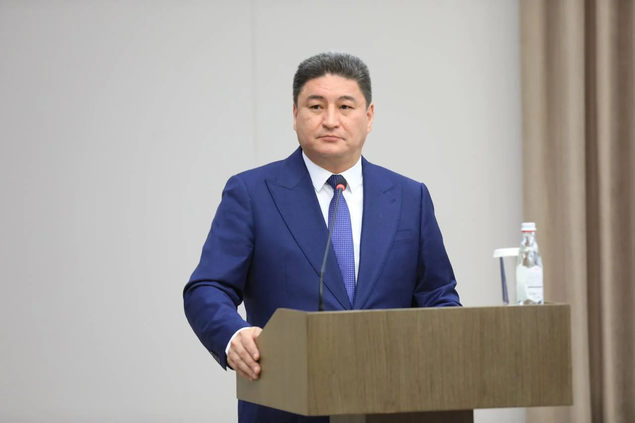 За слабую профилактику детских суицидов накажут чиновников в Актюбинской области