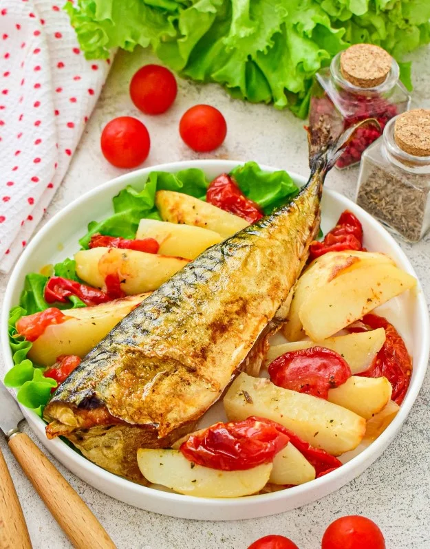 Скумбрия под помидорами: в Казахстане планируют расширить список социально значимых продуктов