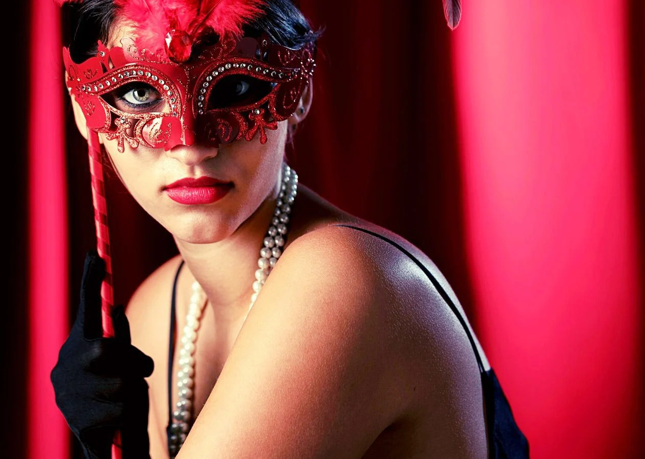 Бывшего офицера Нацгвардии  осудили за вымогательство  у боди-массажисток в Актобе