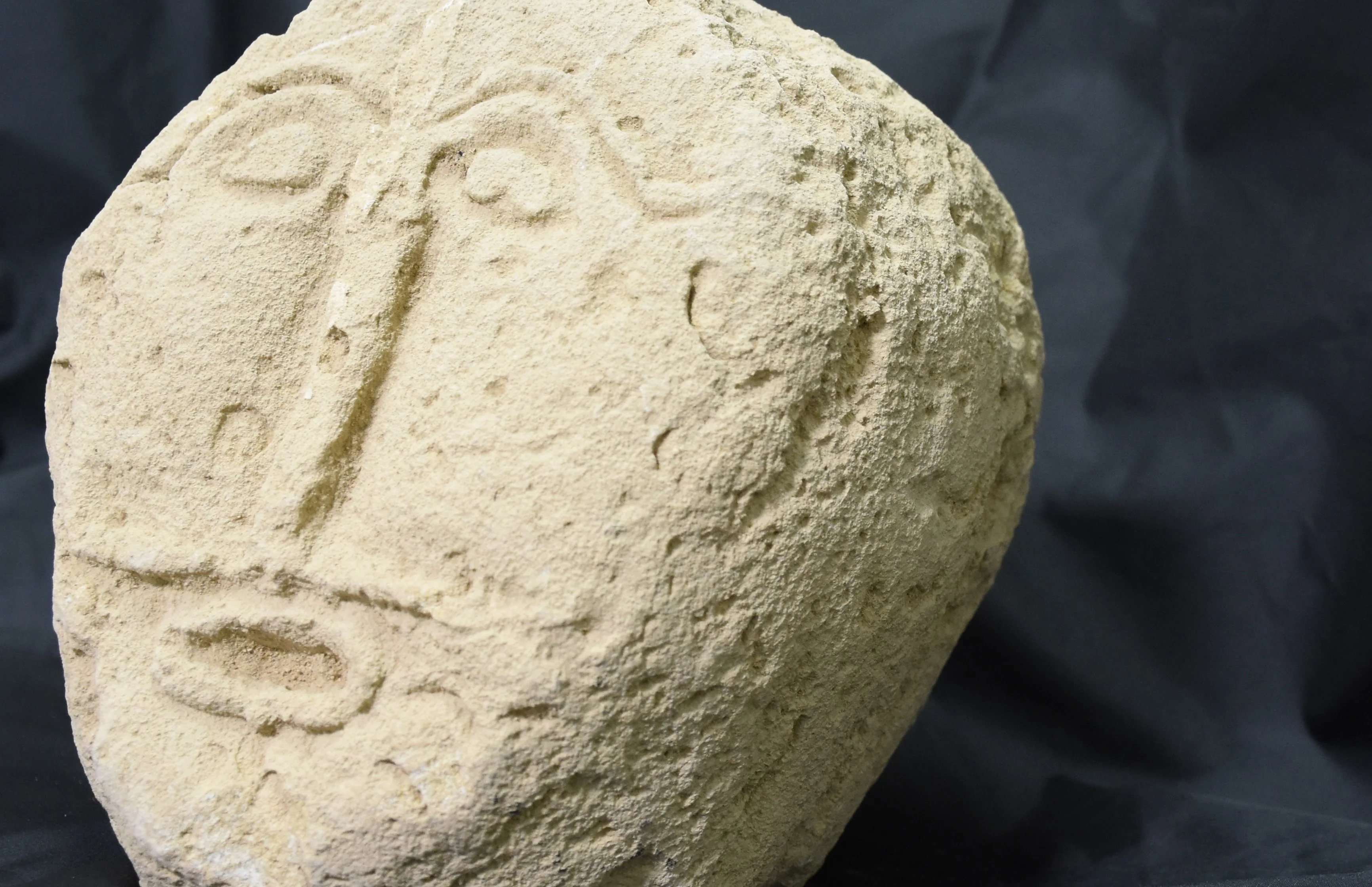 Тайна вмурованной головы городища Жезды