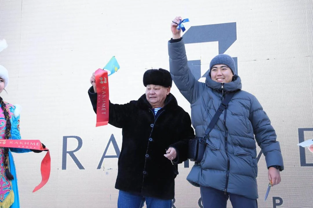 Дольщикам вручили ключи от квартир