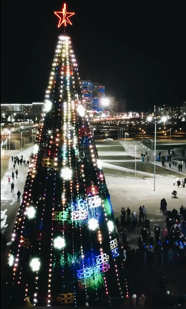 Огни на главной ёлке в Актобе зажгут 22 декабря