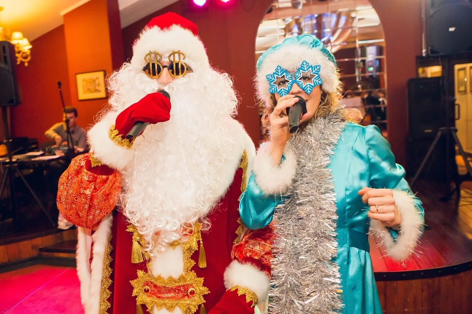 «Душа просит праздника!»: где провести новогодний корпоратив