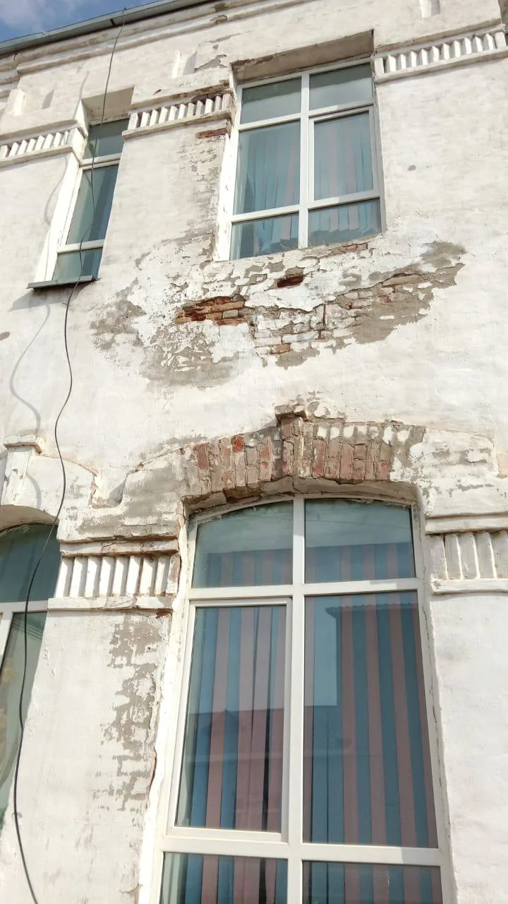 Школа в Эмбе