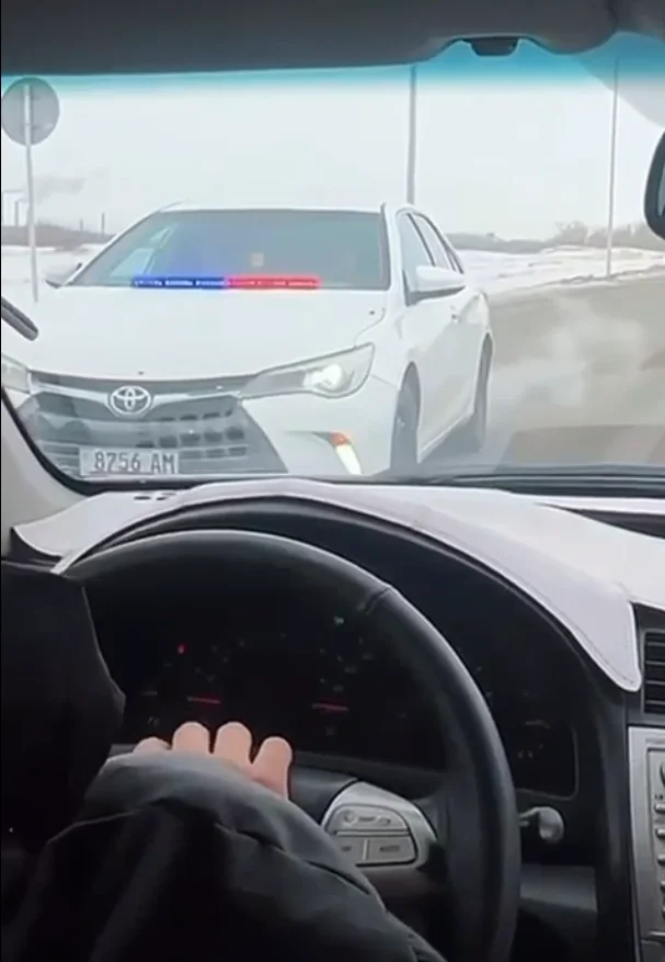 Штрафов на миллион получил кортеж с мигалками