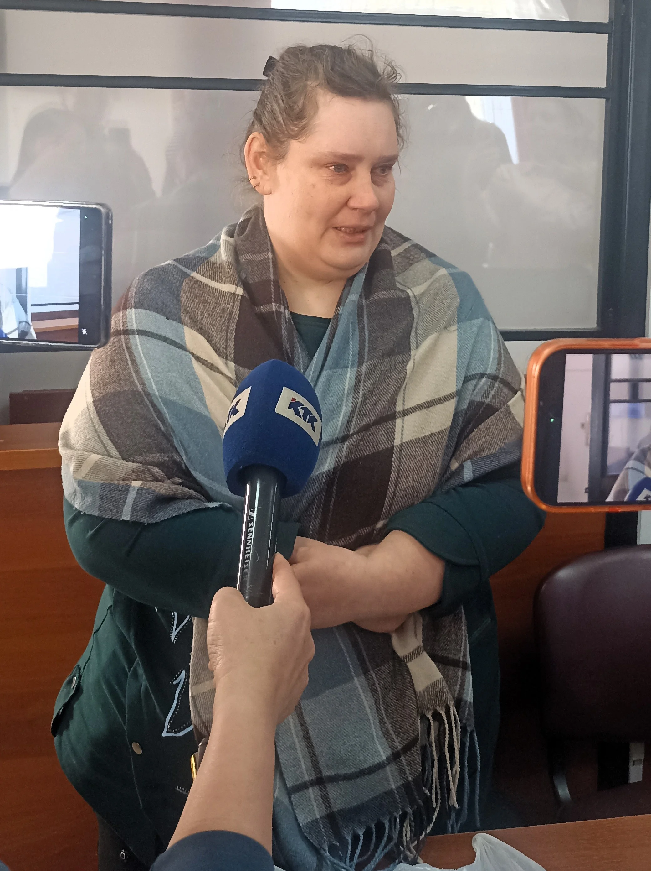 Из зала суда на свободу: в Актобе вынесли приговор Ксении Седовой