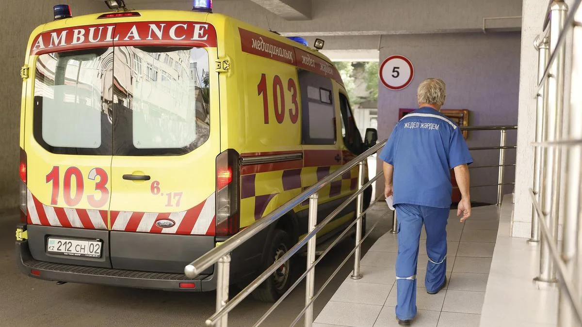 Ребенок стал инвалидом после прыжка на батуте