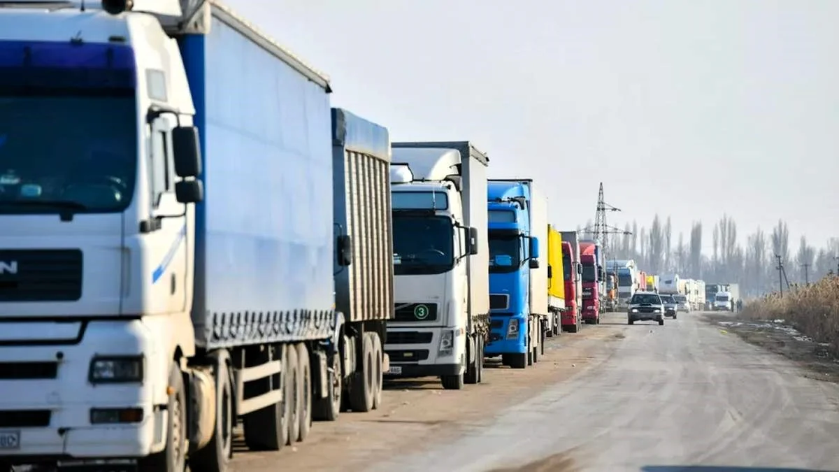 В Актюбинской области ограничат движение фур