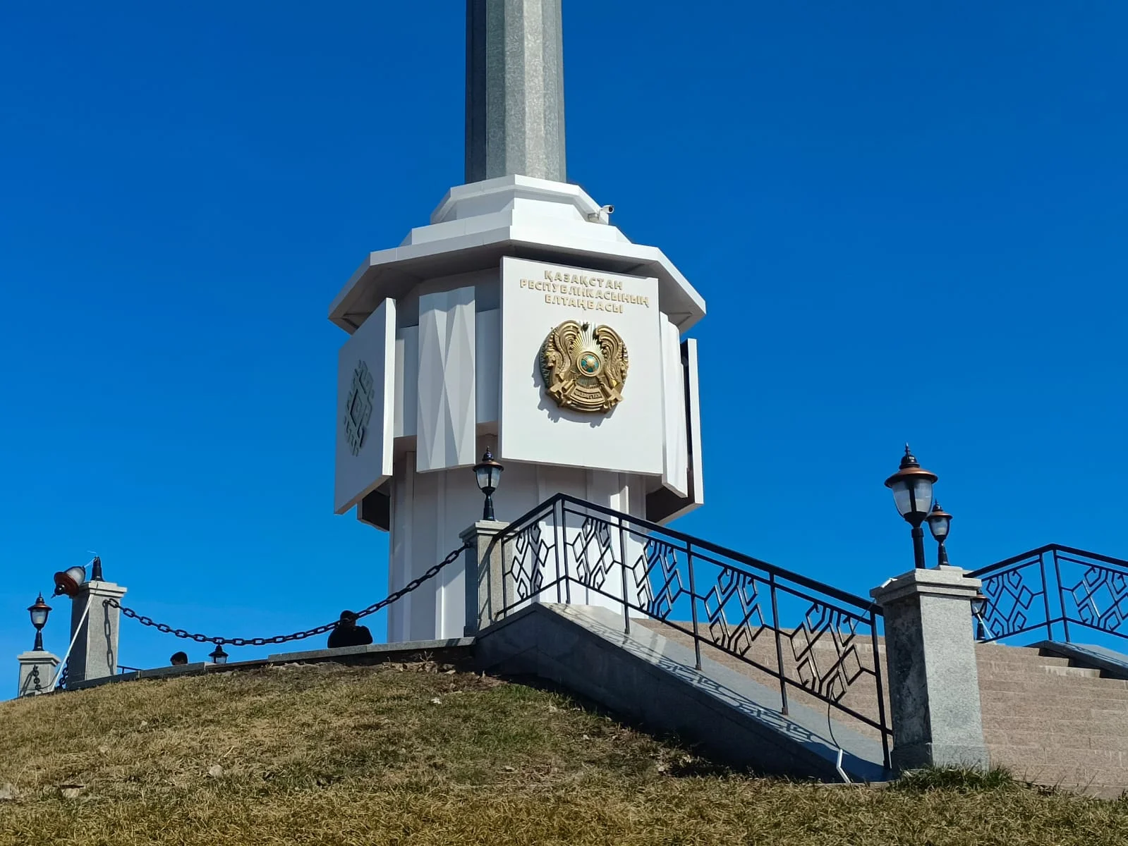 Флагшток в Актобе