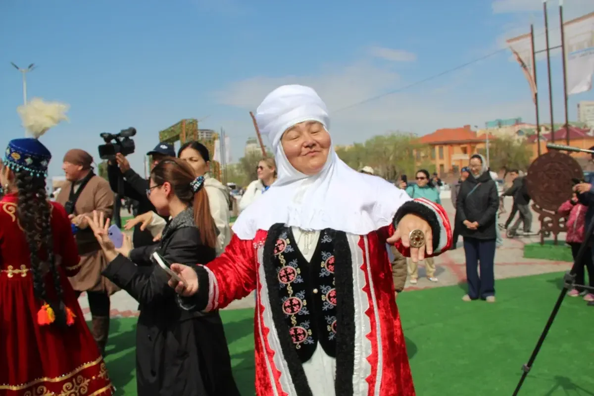 Гастрофестиваль, памятные встречи и концерты ждут актюбинцев в мае