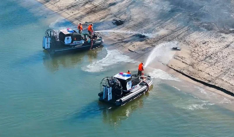 На Актюбинском море испытали аэролодки для тушения пожаров