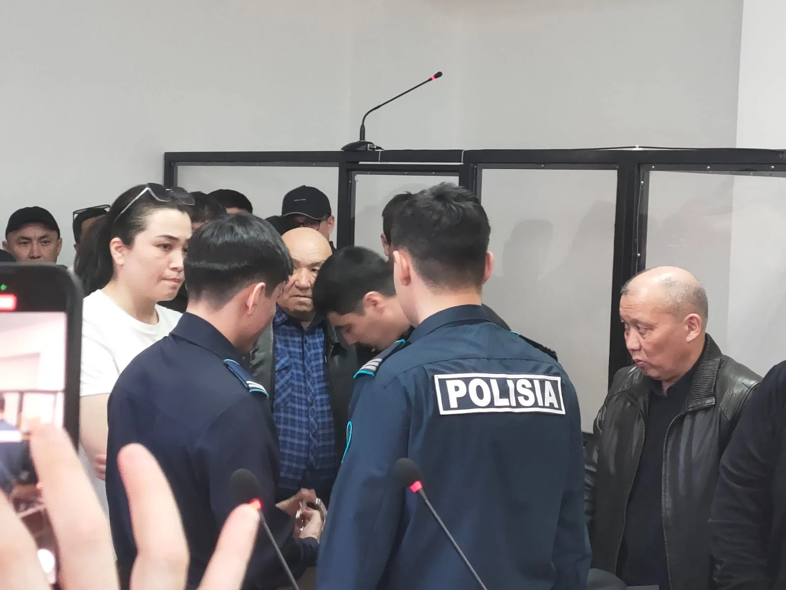 Ущерб на 672 млн: в Актобе вынесли приговор депутатам и чиновнику