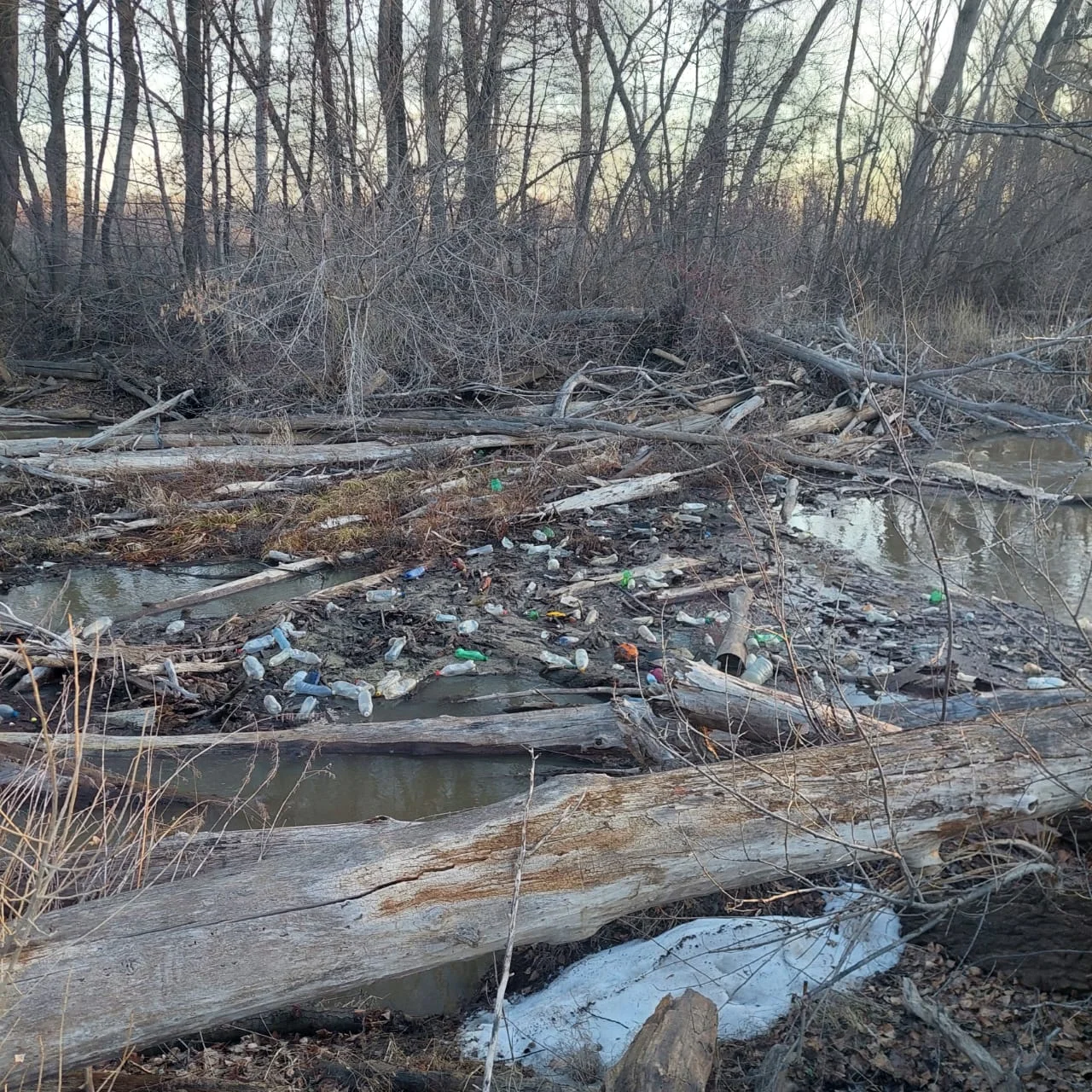 Более 40 «тромбов» образовалось на реках в Актобе