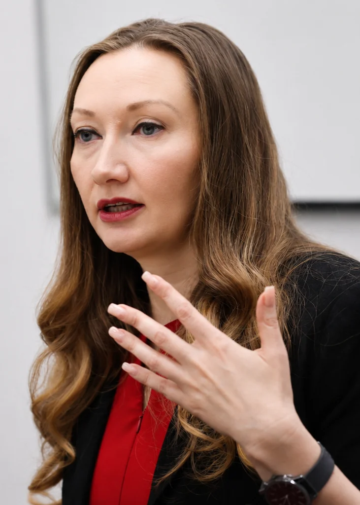«Ребенку выжгли сетчатку глаза»: психолог рассказала о страшных последствиях буллинга